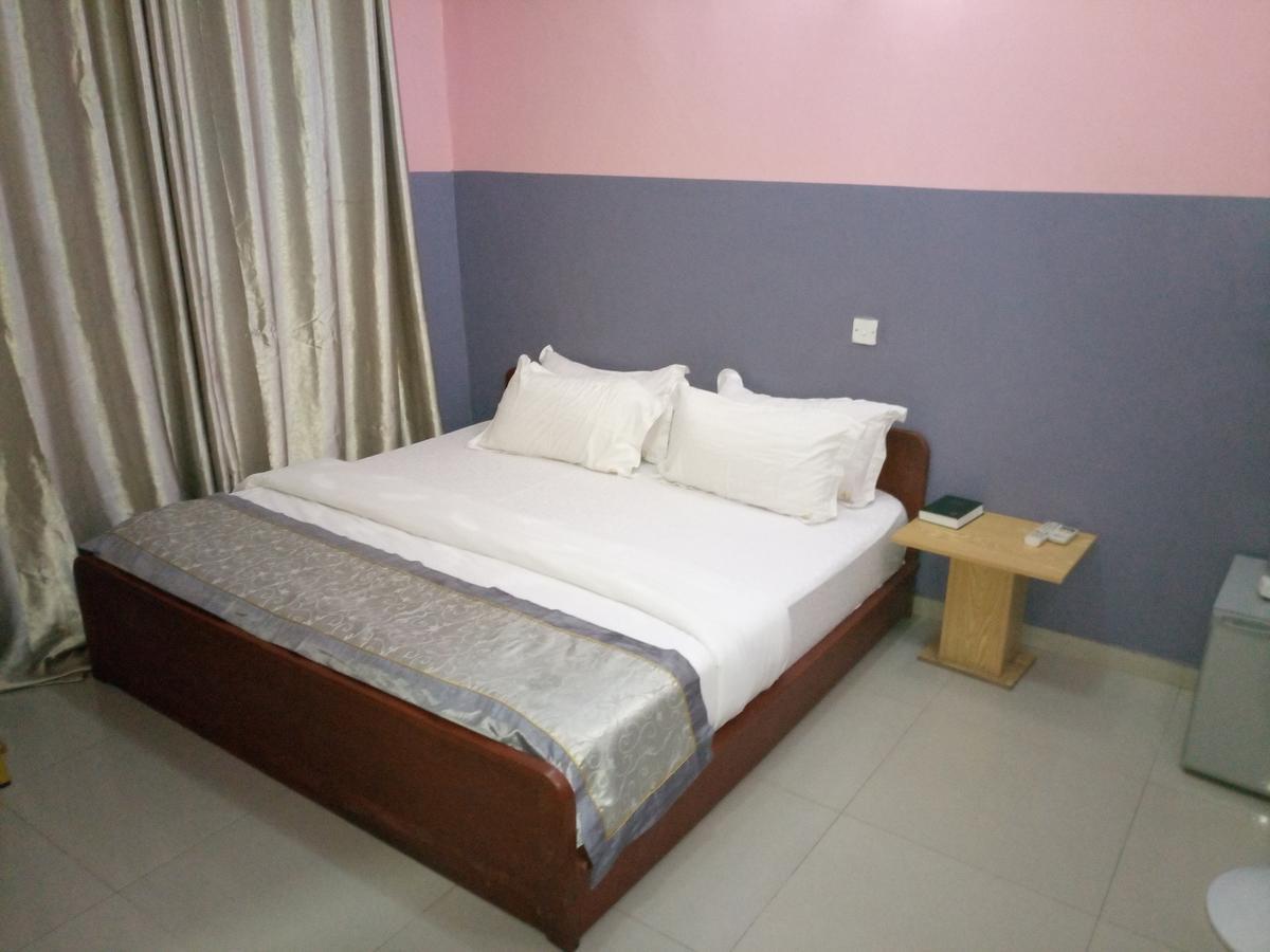 Glorious Hotel & Suites Ikotun Dış mekan fotoğraf