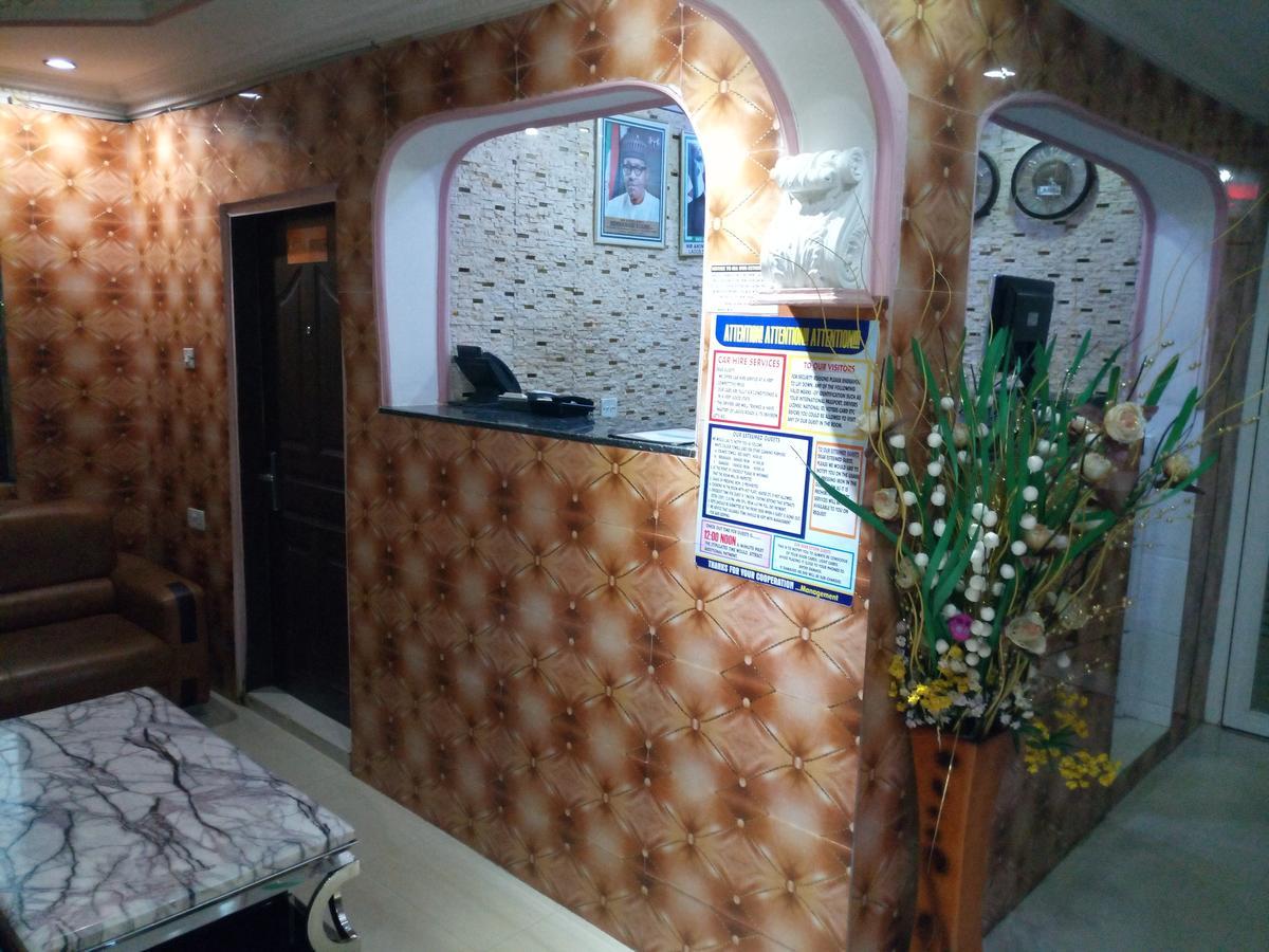 Glorious Hotel & Suites Ikotun Dış mekan fotoğraf